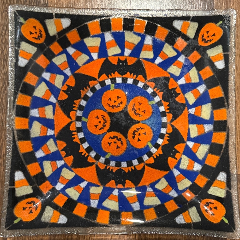 Hand Made Halloween Themed Decorative Glass Plate - Picture 3 of 6